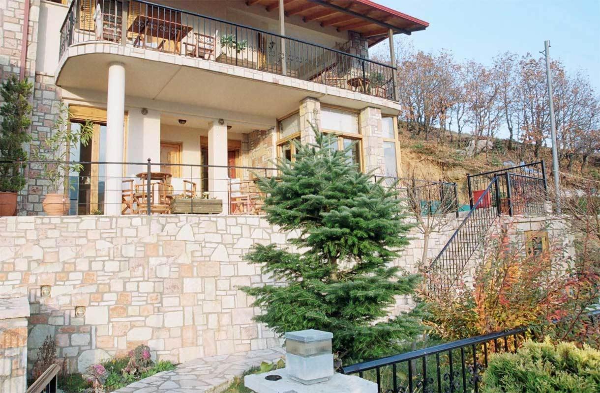 Ξενώνας Ίριδα Μπελοκομίτι Εξωτερικό φωτογραφία